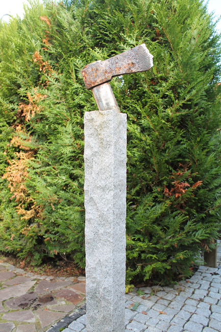 Bernd Gerstner | Künstler | Heddesheim | Verletzte Seelen | Krieg | "Gesichter des Krieges", 2015